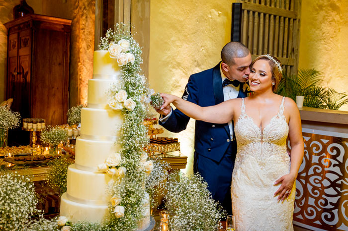 Wedding Planner in Cartagena Colombia. Professional event, reception, and ceremony planning. Exclusive for couples living abroad.