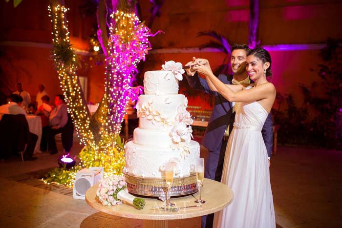 Wedding Planner in Cartagena Colombia. Professional event, reception, and ceremony planning. Exclusive for couples living abroad.