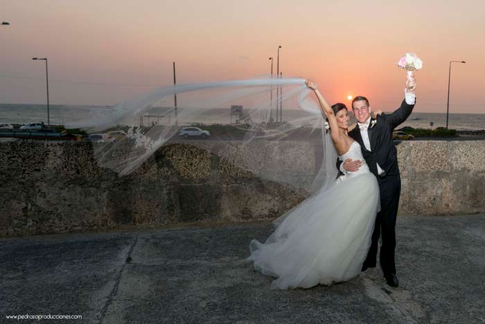 Wedding Planner in Cartagena Colombia. Professional event, reception, and ceremony planning. Exclusive for couples living abroad.