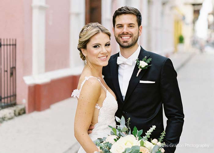 Wedding Planner in Cartagena Colombia. Professional event, reception, and ceremony planning. Exclusive for couples living abroad.
