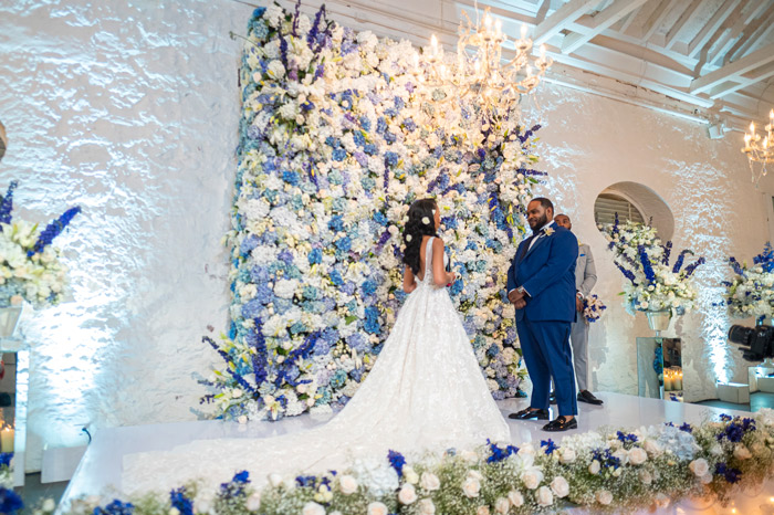 Wedding Planner in Cartagena Colombia. Professional event, reception, and ceremony planning. Exclusive for couples living abroad.